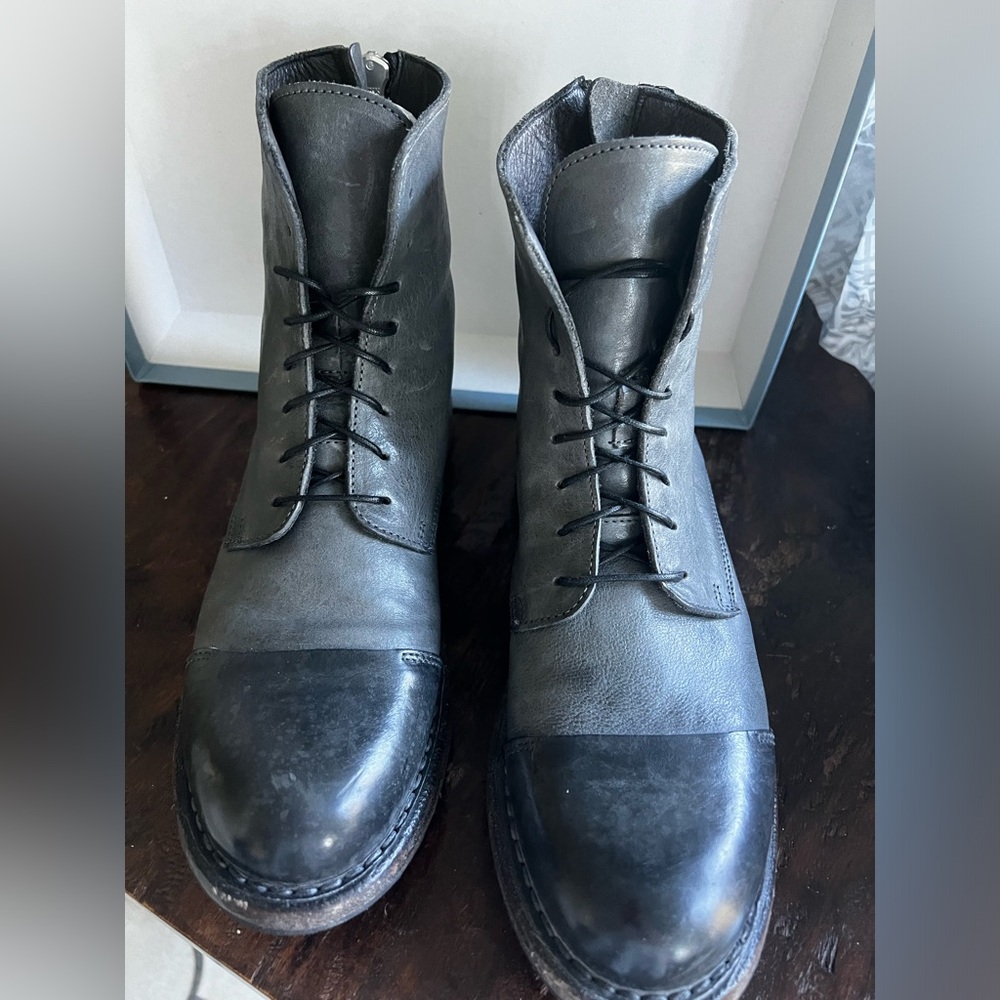 MOMA Women’s Leather Boots Size 40 (slightly worn)